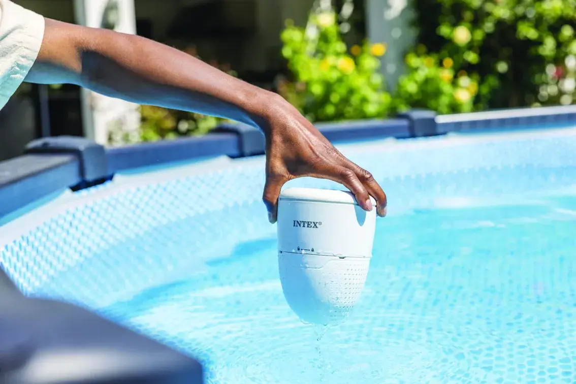 preparer-la-piscine-pour-la-saison_01